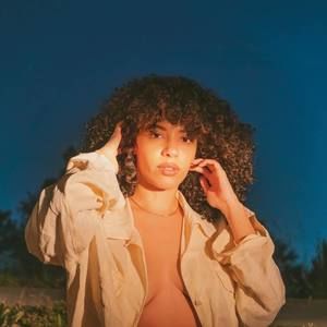 Meet your Posher, Mia